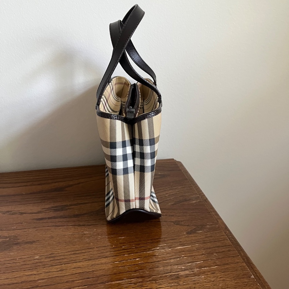 Burberry Handbag - Picture 3 of 4